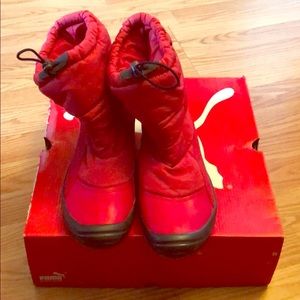 Puma Zoomy Nylon Drawstring Winter Boots (Red)